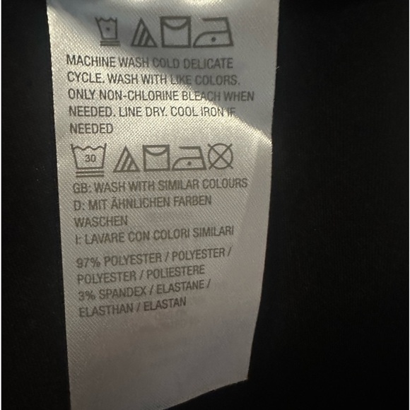 Marca: Isaacmizrahilive, blusa plus, color negro, talla26W - Picture 10 of 12